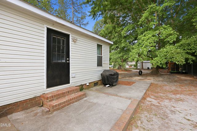 75 Kellam Drive, Lillington, NC 27546