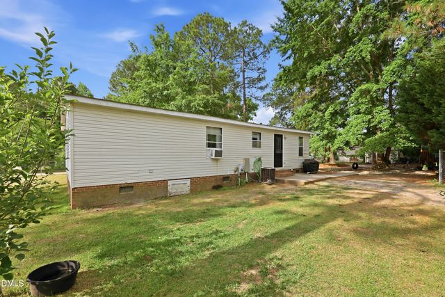 75 Kellam Drive, Lillington, NC 27546