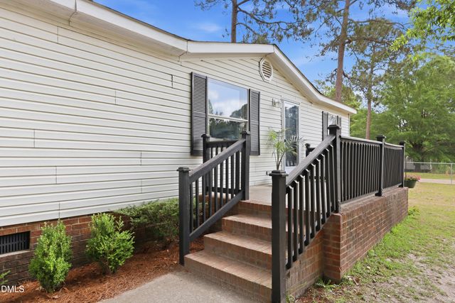 75 Kellam Drive, Lillington, NC 27546