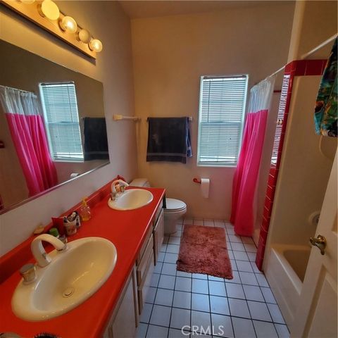 12944 Woodbridge Street, Studio City (los Angeles), CA 91604