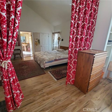 12944 Woodbridge Street, Studio City (los Angeles), CA 91604