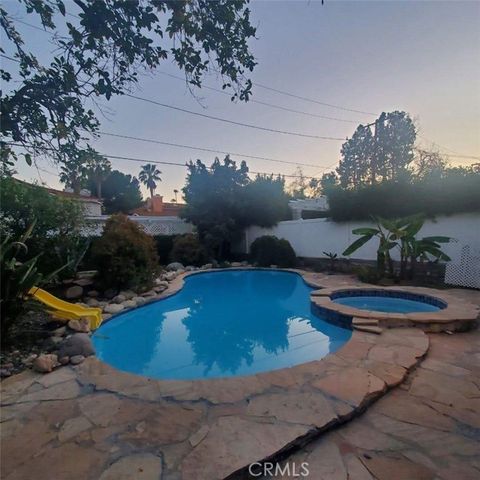 12944 Woodbridge Street, Studio City (los Angeles), CA 91604