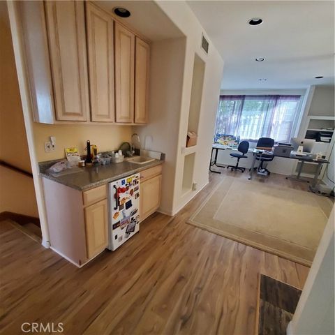 12944 Woodbridge Street, Studio City (los Angeles), CA 91604