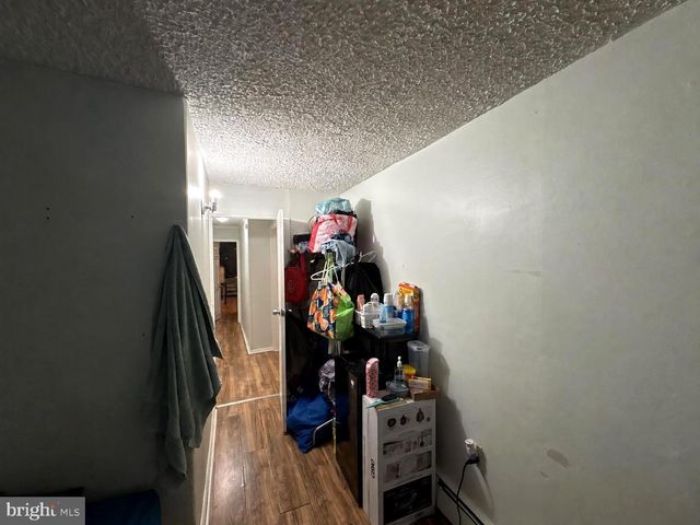 32 ELM ST, Trenton, NJ 08611