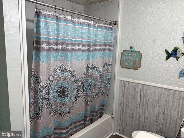 32 ELM ST, Trenton, NJ 08611