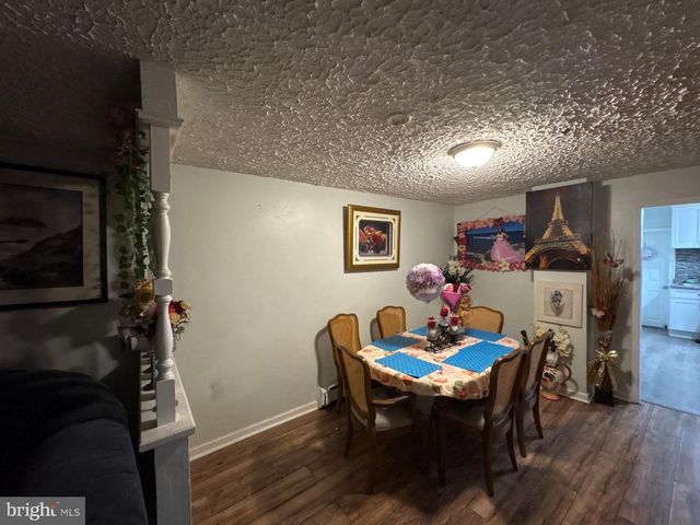 32 ELM ST, Trenton, NJ 08611