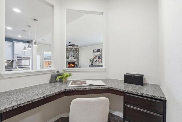 24630 Emerald Pool Falls Drive, Tomball, TX 77375