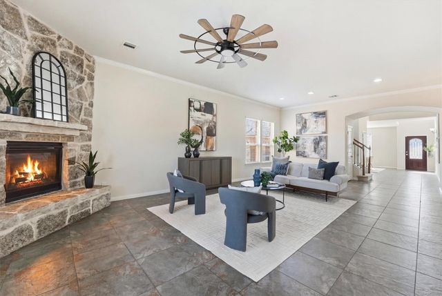 24630 Emerald Pool Falls Drive, Tomball, TX 77375