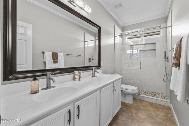 3301 W LEISURE Lane, Phoenix, AZ 85086