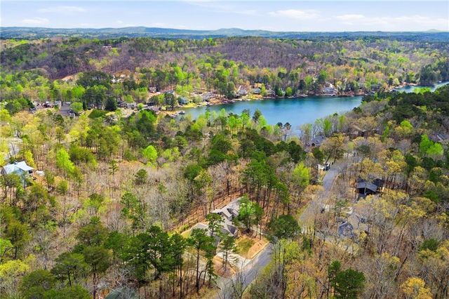 129 White Antelope Street, Waleska, GA 30183