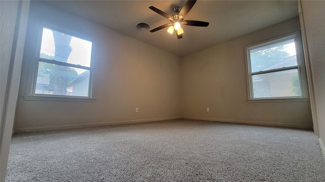 5613 Ammons Street, Haltom City, TX 76117