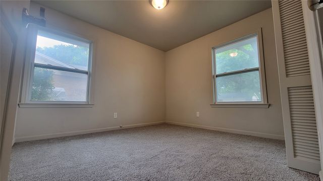 5613 Ammons Street, Haltom City, TX 76117