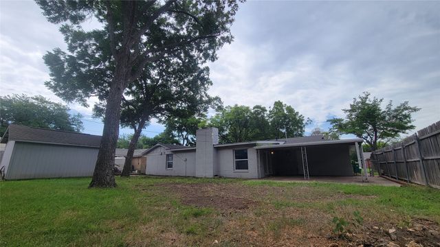 5613 Ammons Street, Haltom City, TX 76117