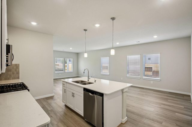 29214 Farmhouse Estates, Waller, TX 77484