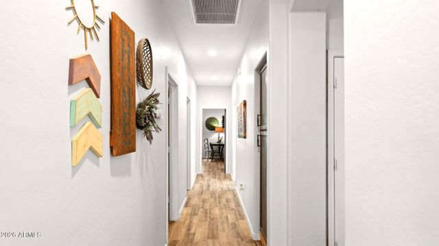 2053 S RED ROCK Court, Gilbert, AZ 85295