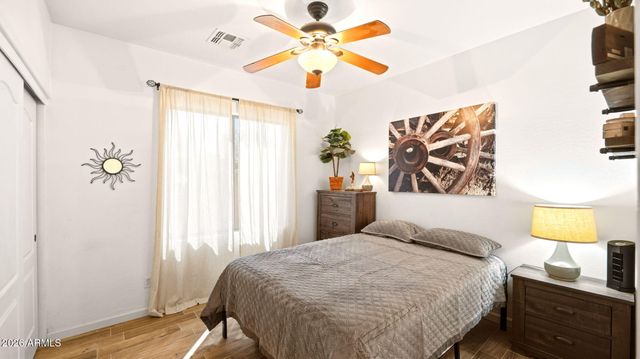 2053 S RED ROCK Court, Gilbert, AZ 85295