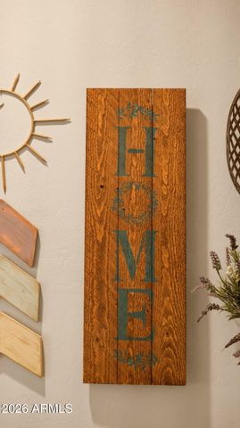 2053 S RED ROCK Court, Gilbert, AZ 85295