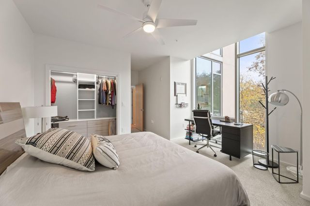 1600 Barton Springs RD 4204, Austin, TX 78704