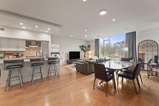 1600 Barton Springs RD 4204, Austin, TX 78704