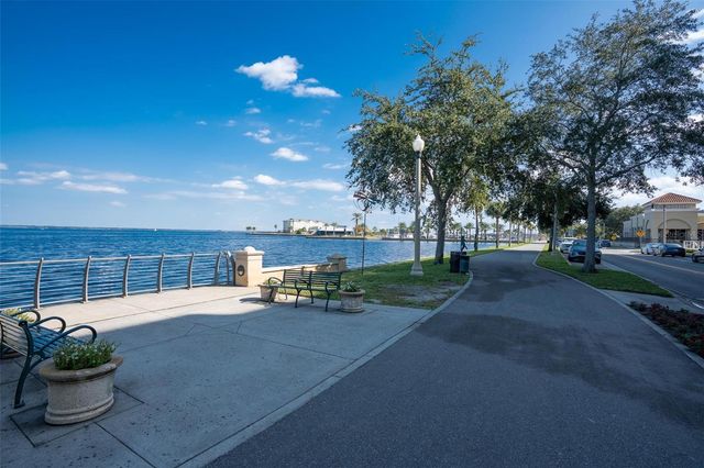 225 W SEMINOLE BOULEVARD 208, Sanford, FL 32771