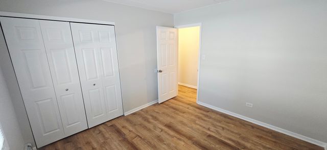 318 W Naperville Road 3, Westmont, IL 60559