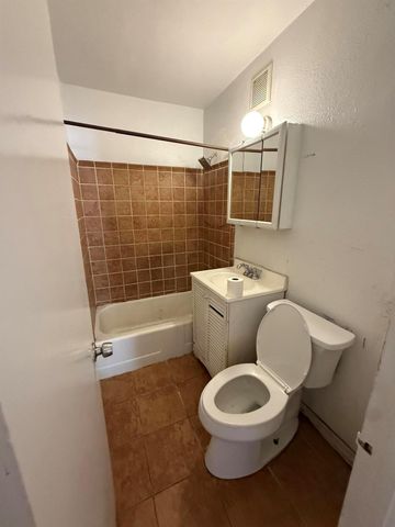 716 S Pine Street, Lake Worth Beach, FL 33460