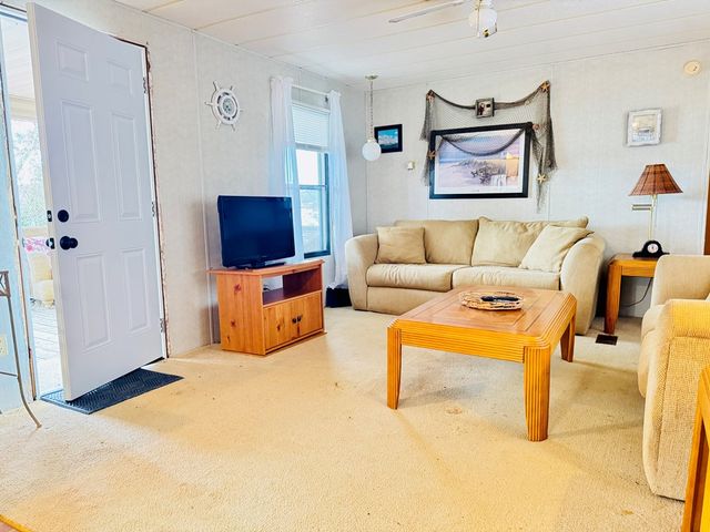 1143 Jets Landing Road, Abbeville, SC 29620