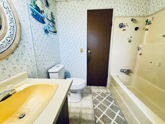 1143 Jets Landing Road, Abbeville, SC 29620