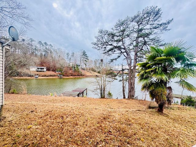 1143 Jets Landing Road, Abbeville, SC 29620