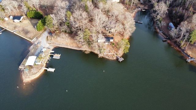 1143 Jets Landing Road, Abbeville, SC 29620