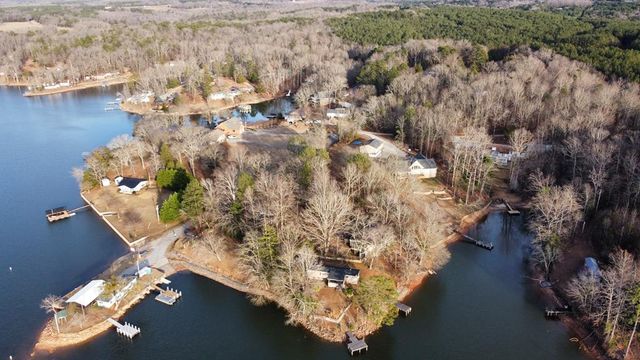 1143 Jets Landing Road, Abbeville, SC 29620