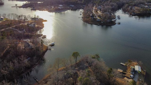 1143 Jets Landing Road, Abbeville, SC 29620