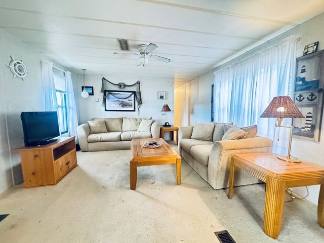 1143 Jets Landing Road, Abbeville, SC 29620