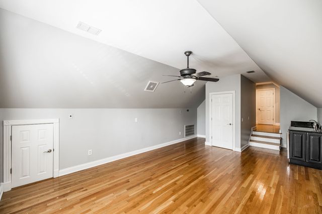 1119 Fairvue Village Ln, Gallatin, TN 37066