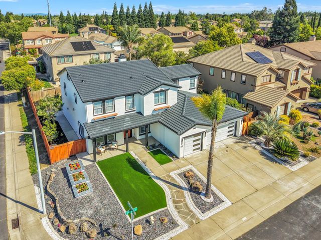 1664 Goldstar St, Roseville, CA 95747