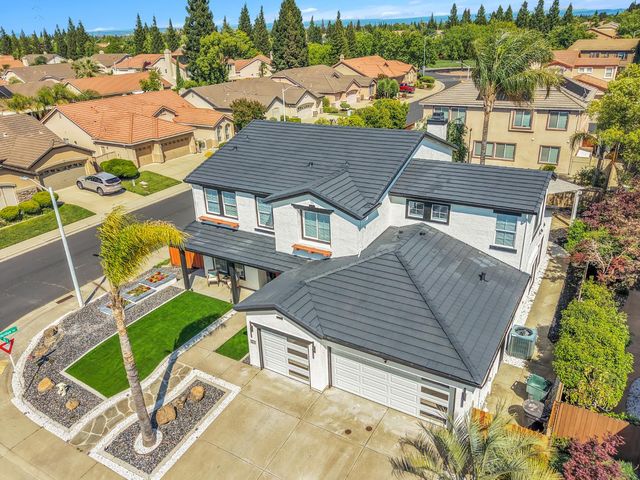 1664 Goldstar St, Roseville, CA 95747