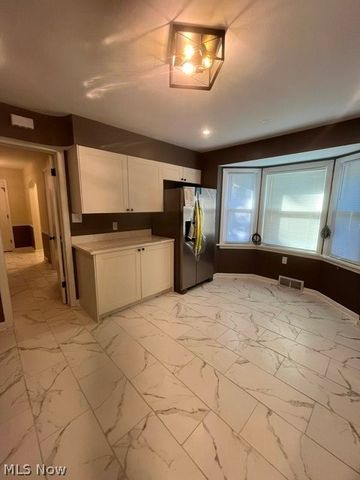 15892 Fenemore Road, East Cleveland, OH 44112