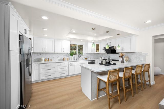 2335 S 6th Avenue, Arcadia, CA 91006