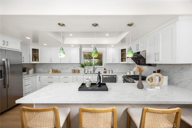2335 S 6th Avenue, Arcadia, CA 91006
