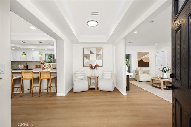 2335 S 6th Avenue, Arcadia, CA 91006