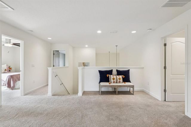 8920 DOVE VALLEY WAY, Davenport, FL 33896