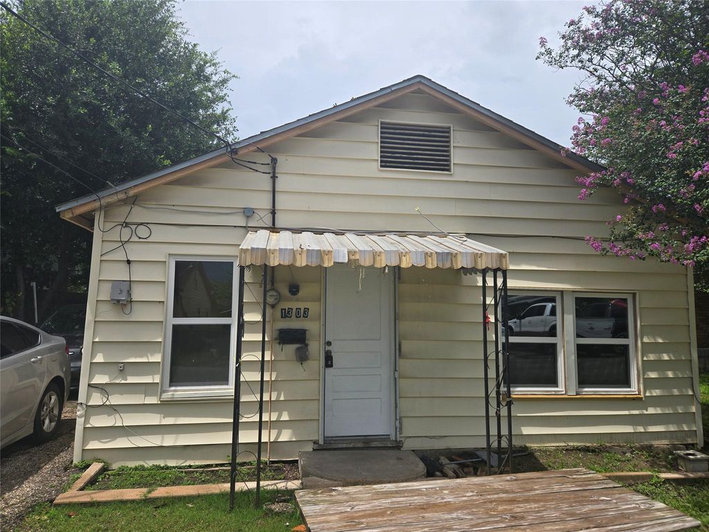 1303 9th Street, Galena Park, TX 77547