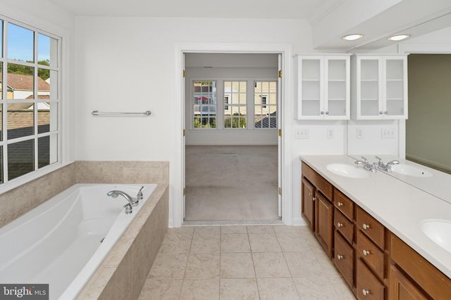 3543 DAYLILY WAY, Huntingdon Valley, PA 19006