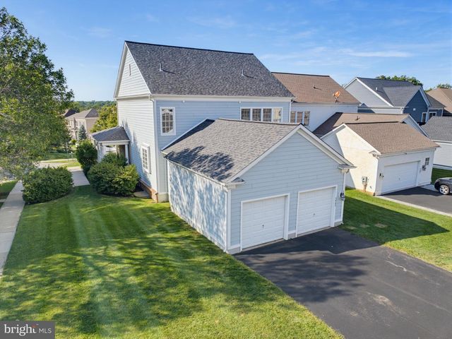 3543 DAYLILY WAY, Huntingdon Valley, PA 19006