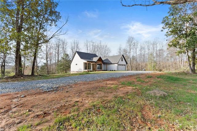 3260 Hwy 255 N, Sautee Nacoochee, GA 30571