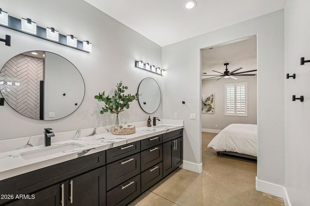 14343 W OBERLIN Way, Surprise, AZ 85387