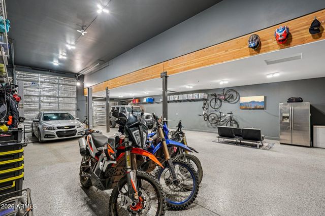 14343 W OBERLIN Way, Surprise, AZ 85387