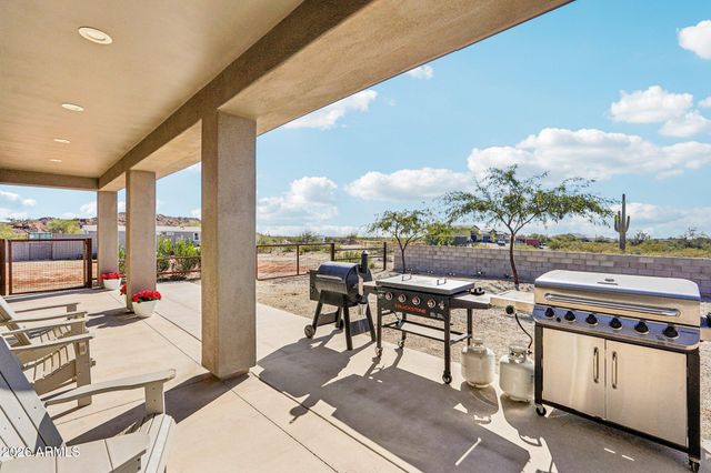 14343 W OBERLIN Way, Surprise, AZ 85387