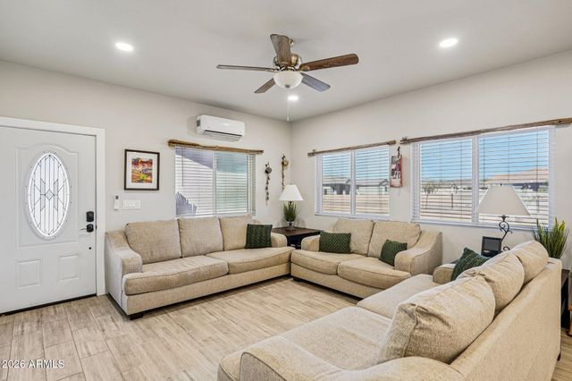 14343 W OBERLIN Way, Surprise, AZ 85387