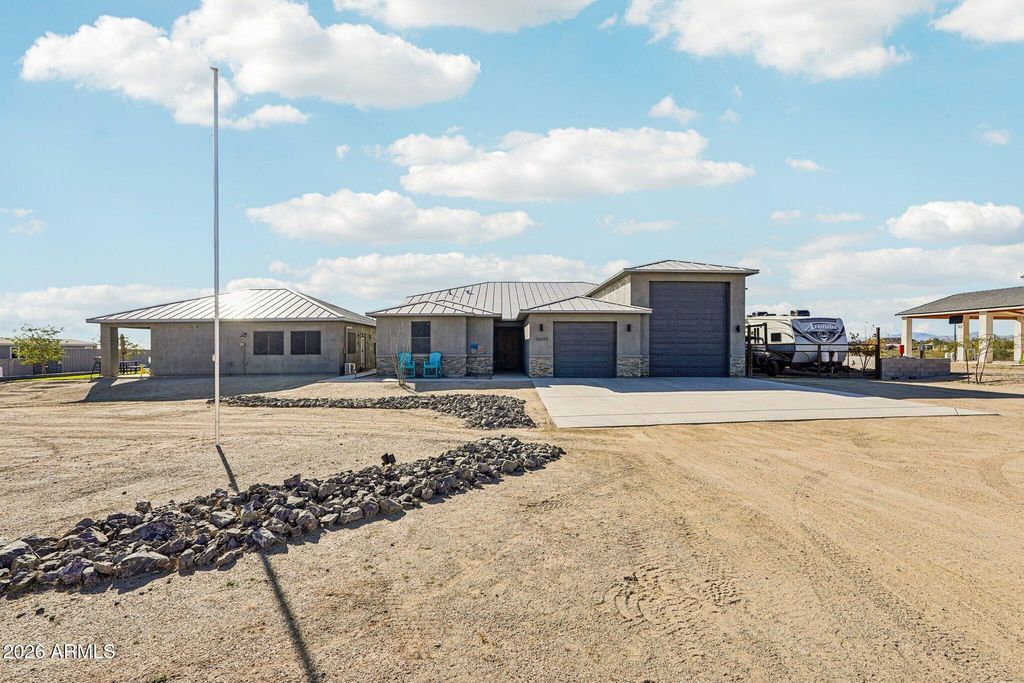 14343 W OBERLIN Way, Surprise, AZ 85387